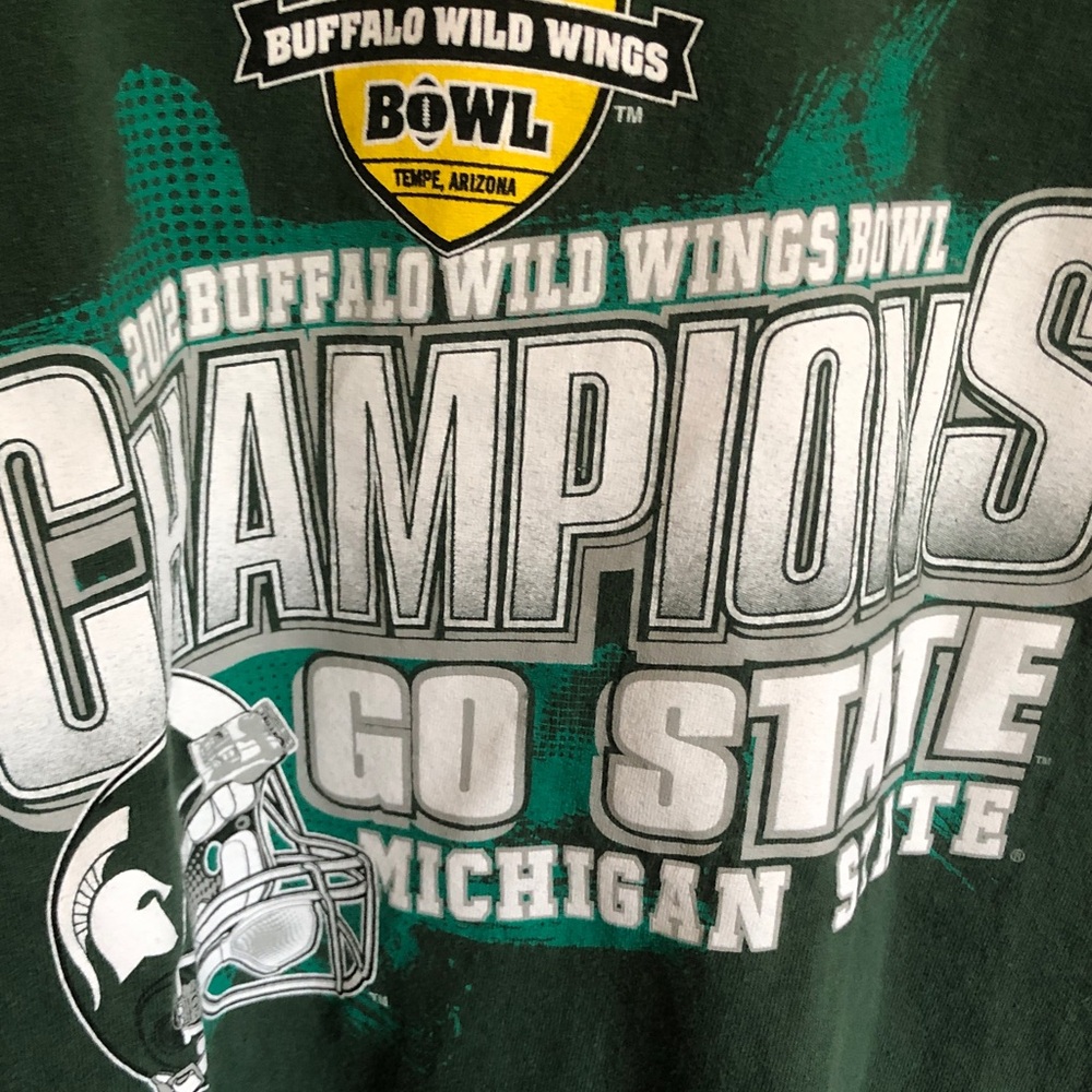 Buffalo Wild Wings Bowl Champions Michigan State Graphic Tee - Green